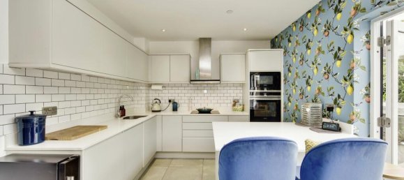 3 bedrooms Commercial property in West Malling, United Kingdom No. 10483 11