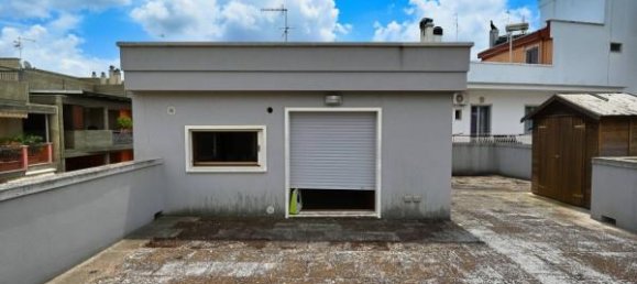 Studio in Castellana Grotte, Italy, Nr. 133530 8