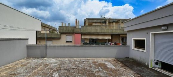 Studio in Castellana Grotte, Italy, Nr. 133530 10