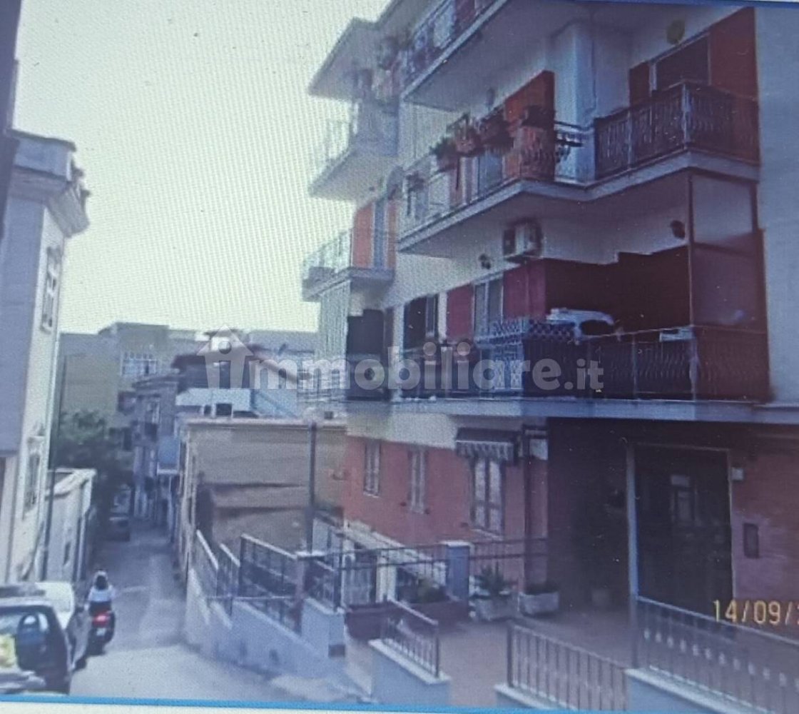 Apartamento de 4 dormitorios en Naples, Italy No. 262701