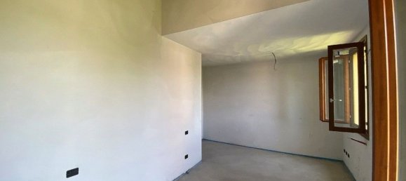 6-Zimmer Haus in Finale Emilia, Italy, Nr. 187802 26