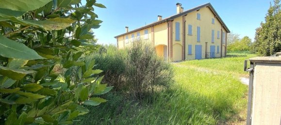 6-Zimmer Haus in Finale Emilia, Italy, Nr. 187802 7