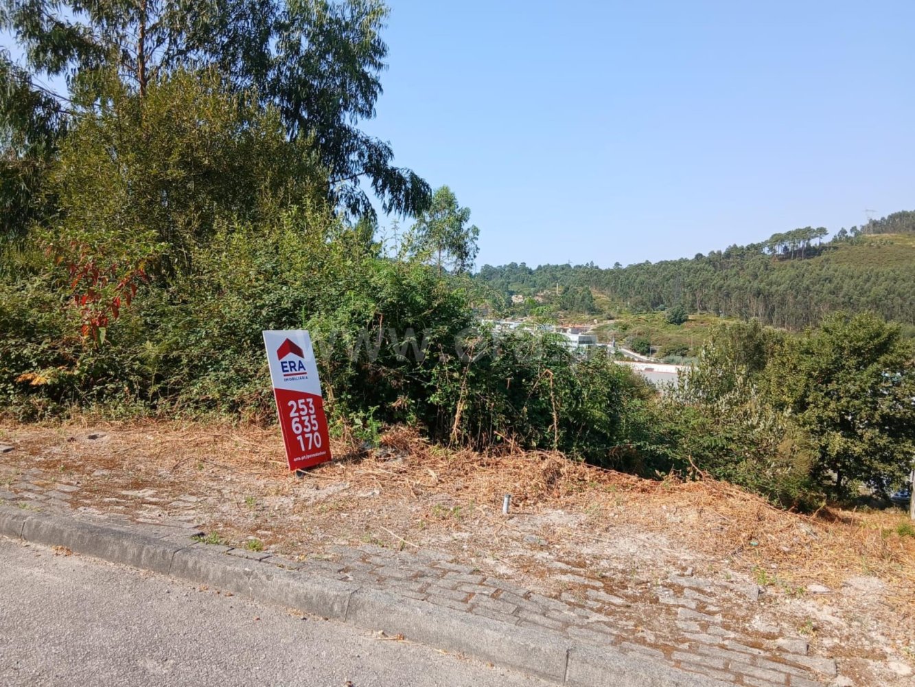 Земельный участок 255м² в Lanhoso, Португалия № 213320