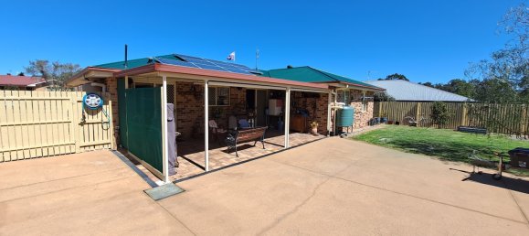 4 bedrooms House in Crows Nest, Australia No. 278 16