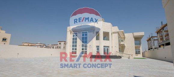 8 chambres Villa à Mohamed Bin Zayed City, UAE No. 39619 2