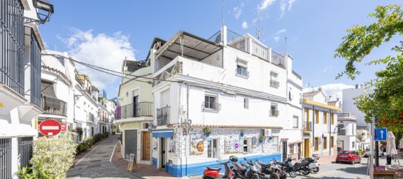 Adosado de 6 dormitorios en Marbella, Spain No. 146954 39