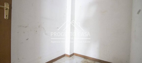 Apartamento de 2 dormitorios en Viareggio, Italy No. 351133 18