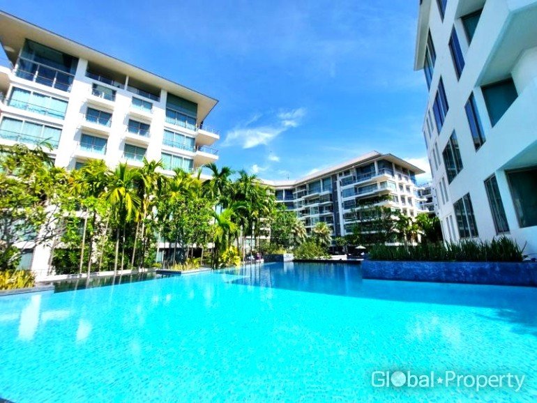 2 bedrooms Condo in Pattaya, Thailand No. 19813