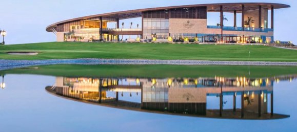 7 bedrooms Villa in Dubai, UAE No. 4483 6