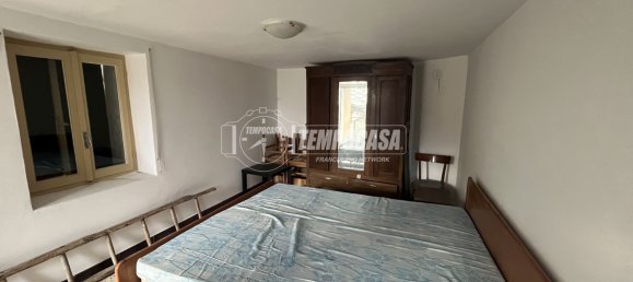 2 bedrooms House in Frassinetto, Italy No. 196947 8