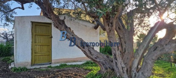 Вилла с 4 комнатами в Алькамо, Италия № 109435 23