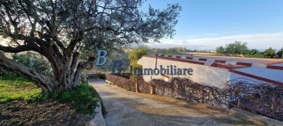 Вилла с 4 комнатами в Алькамо, Италия № 109435 25