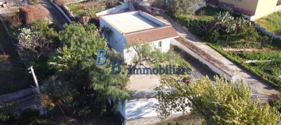 Вилла с 4 комнатами в Алькамо, Италия № 109435 7