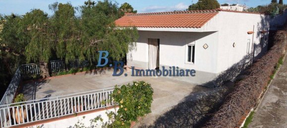 Вилла с 4 комнатами в Алькамо, Италия № 109435 5