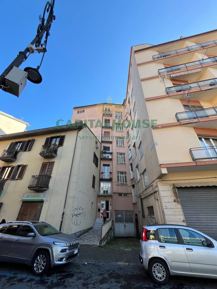 3 Schlafzimmer Wohnung in Avellino, Italy, Nr. 24284