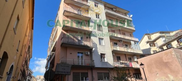 3 Schlafzimmer Wohnung in Avellino, Italy, Nr. 24284 13