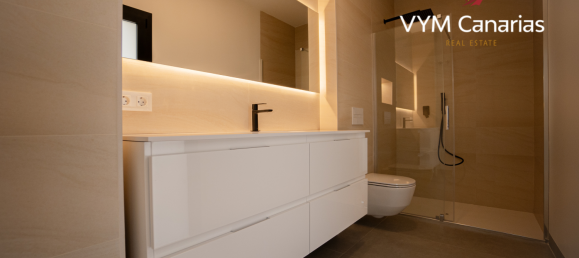 3 bedrooms Villa in Golf Bahia, Spain No. 3175 10