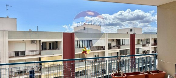 Apartamento de 4 dormitorios en Monopoli, Italy No. 322746 27