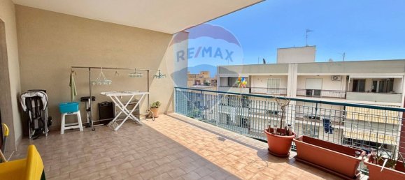 Apartamento de 4 dormitorios en Monopoli, Italy No. 322746 18