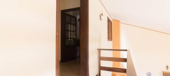 Вилла с 5 комнатами в Поджо Катино, Италия № 65771 16