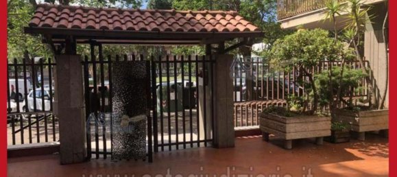 5 bedrooms Apartment in Rome, Italy No. 330851 7