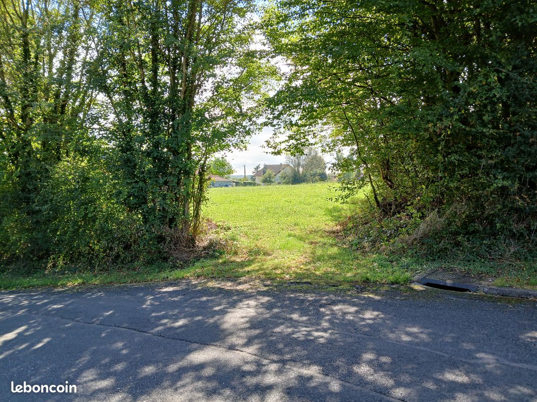  قطعة أرض في Vendat, France رقم 343727