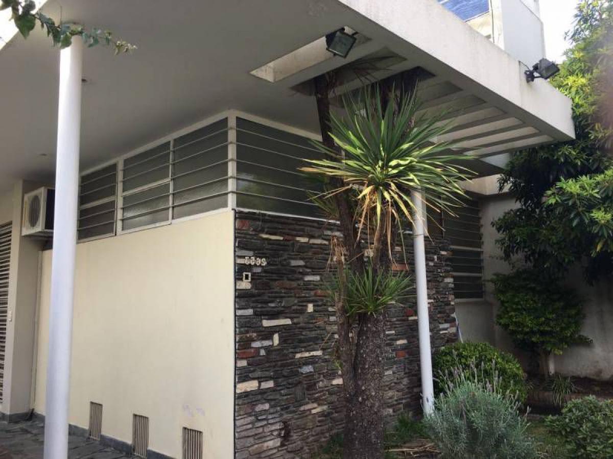 4 bedrooms House in San Isidro, Argentina No. 54223