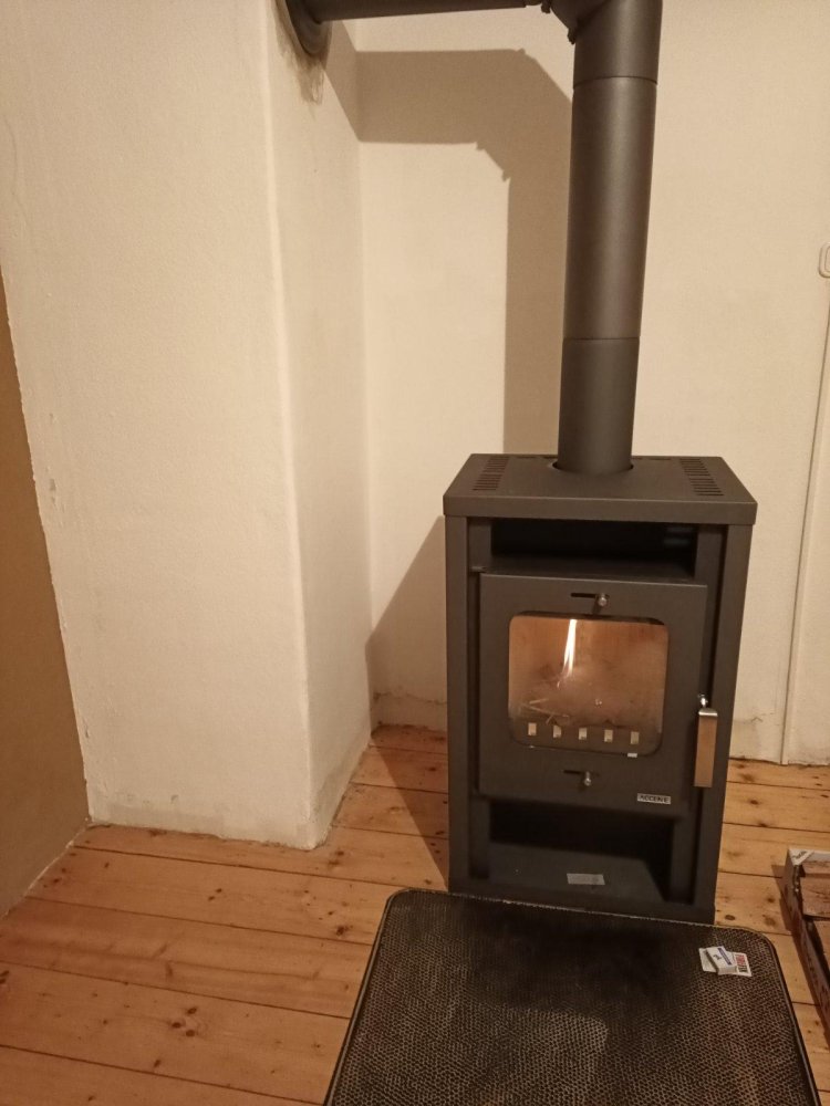 Casa de 10 habitaciónes en Sonneberg, Germany No. 259722