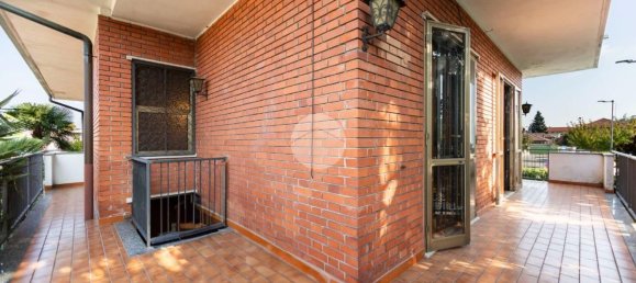 Villa de 8 habitaciónes en Bollate, Italy No. 20935 13