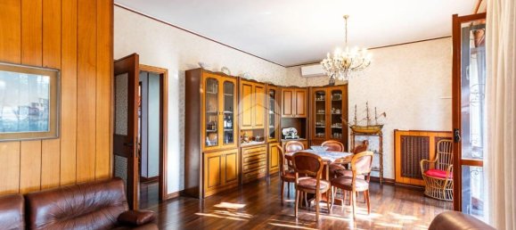 Villa de 8 habitaciónes en Bollate, Italy No. 20935 11