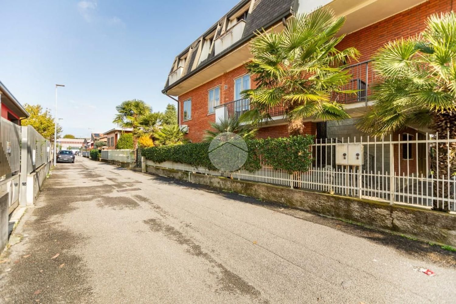 Villa de 8 habitaciónes en Bollate, Italy No. 20935