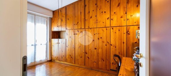 Villa de 8 habitaciónes en Bollate, Italy No. 20935 29