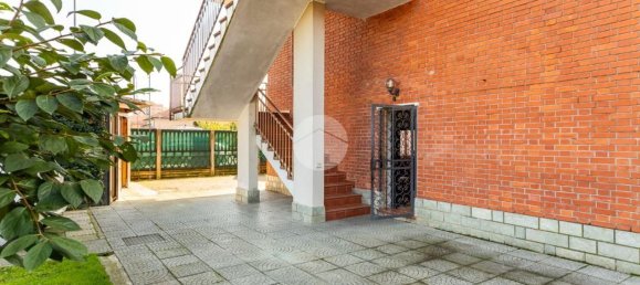 Villa de 8 habitaciónes en Bollate, Italy No. 20935 19