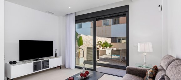 Villa de 4 dormitorios en Guardamar del Segura, Spain No. 287597 10