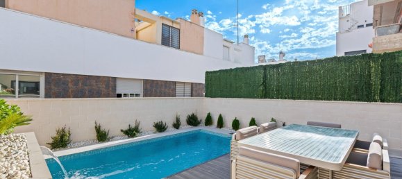 Villa de 4 dormitorios en Guardamar del Segura, Spain No. 287597 7