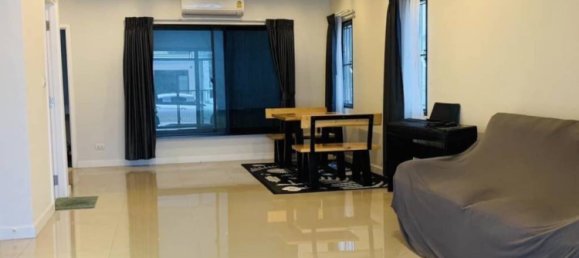 3 bedrooms Bungalow in Bang Kaeo, Thailand No. 23465 4