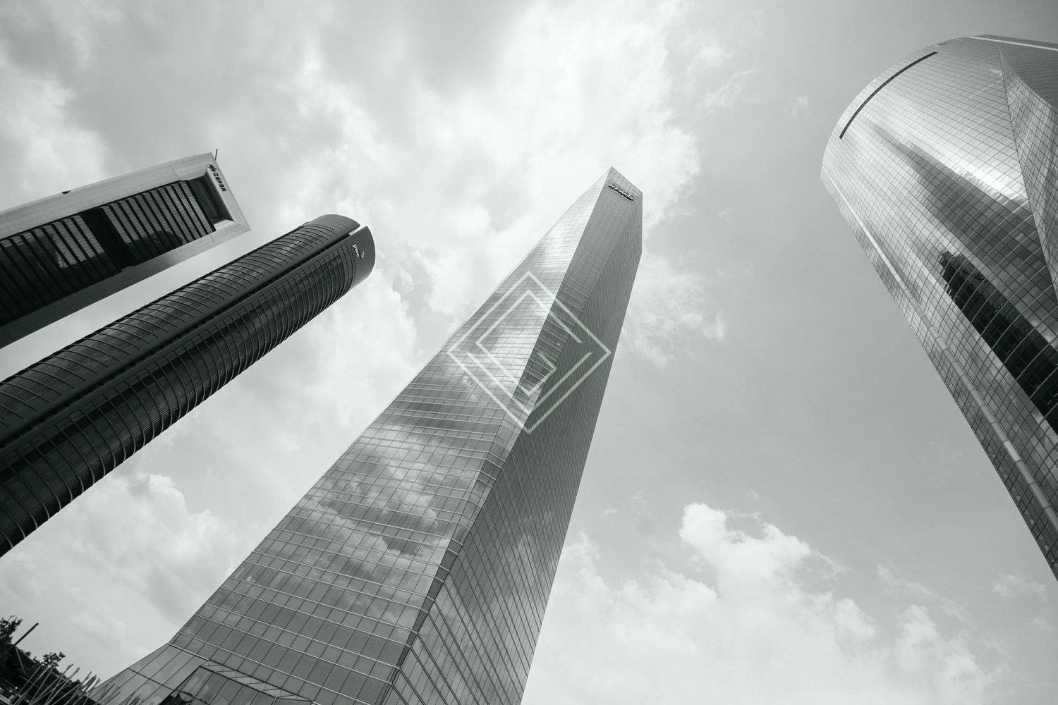 217m² Commercial property in Madrid, Spain No. 79939