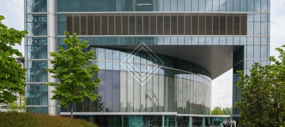 217m² Commercial property in Madrid, Spain No. 79939 17