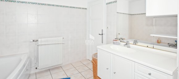 7 rooms House in Mably, France No. 199612 11