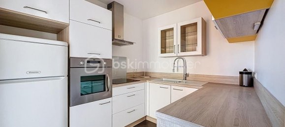 Apartamento de 2 dormitorios en Cabourg, France No. 356510 12