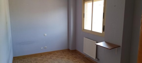 3 bedrooms Apartment in Palencia, Spain No. 128492 6