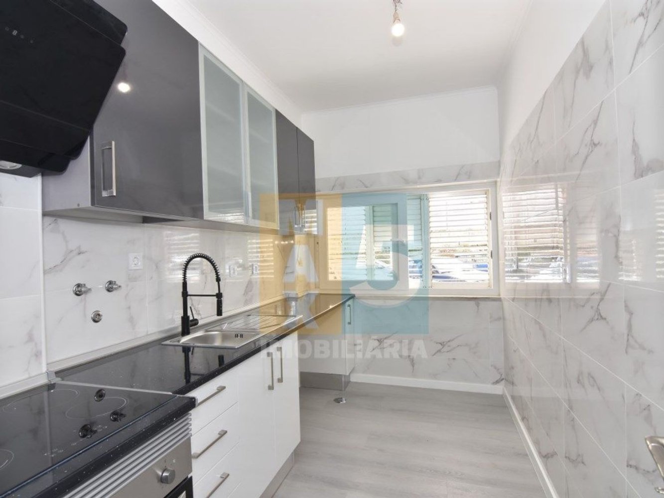 3 Schlafzimmer Wohnung in Loures, Portugal, Nr. 95063