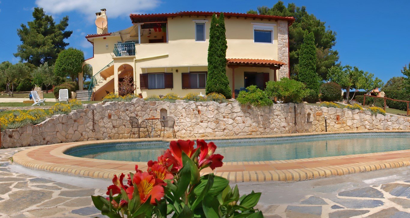 4 bedrooms Commercial property in Chalkidiki, Greece No. 5888