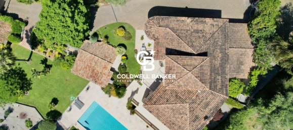 6 bedrooms Villa in Nice, France No. 294682 2