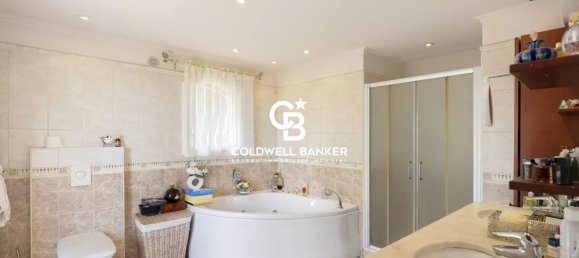 6 bedrooms Villa in Nice, France No. 294682 14