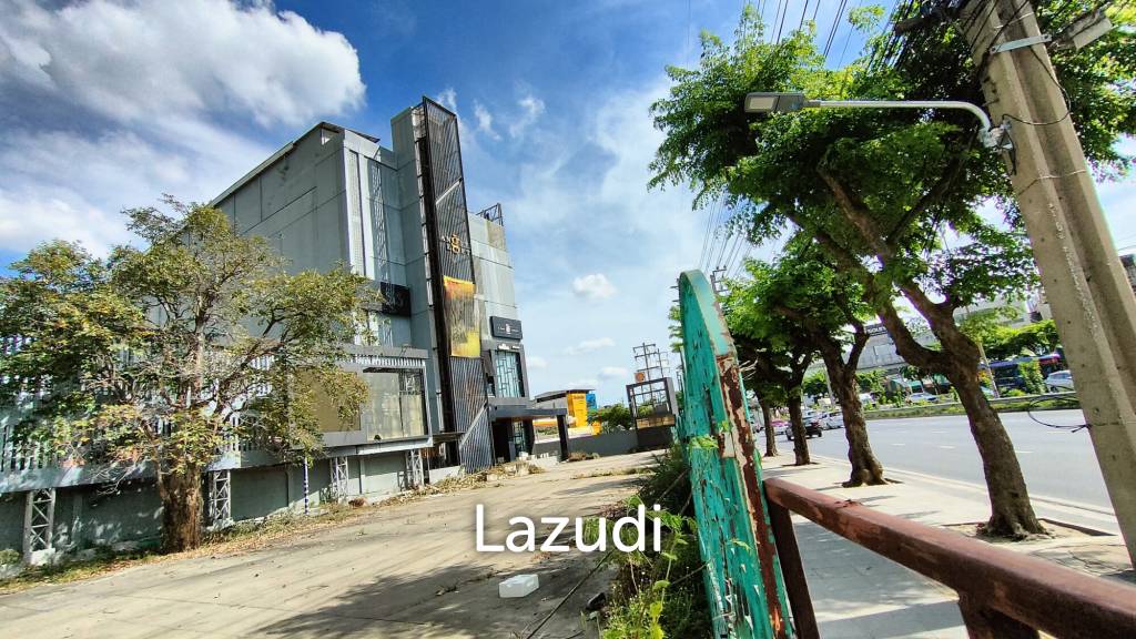 4500m² Commercial property in Bangkok, Thailand No. 25245