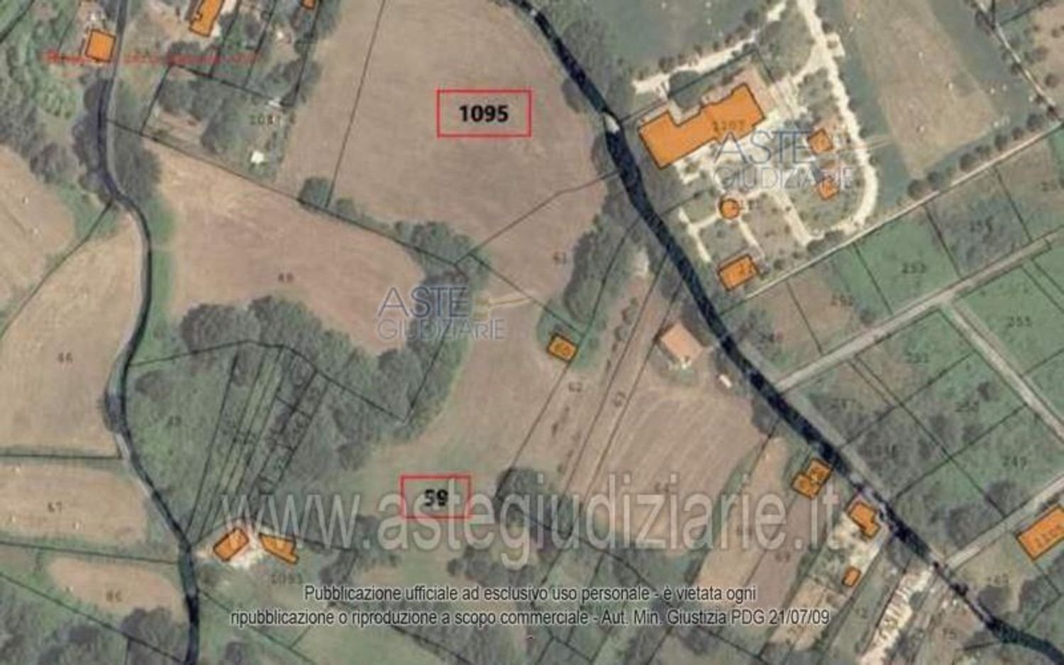 18020m² Land in Oricola, Italy No. 323687
