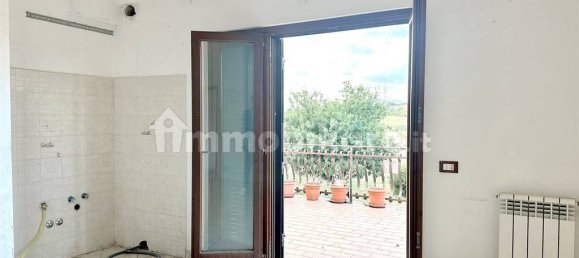 2 bedrooms Apartment in Rome, Italy No. 349052 3