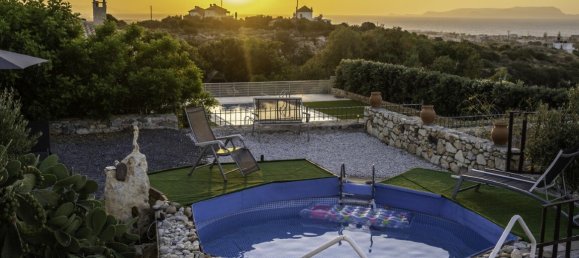 2 bedrooms Villa in Hersonissos, Greece No. 3545 2