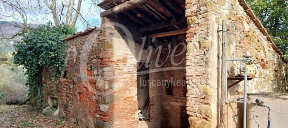 Casa de 13 divisões em Lucca, Italy N.º 258633 29